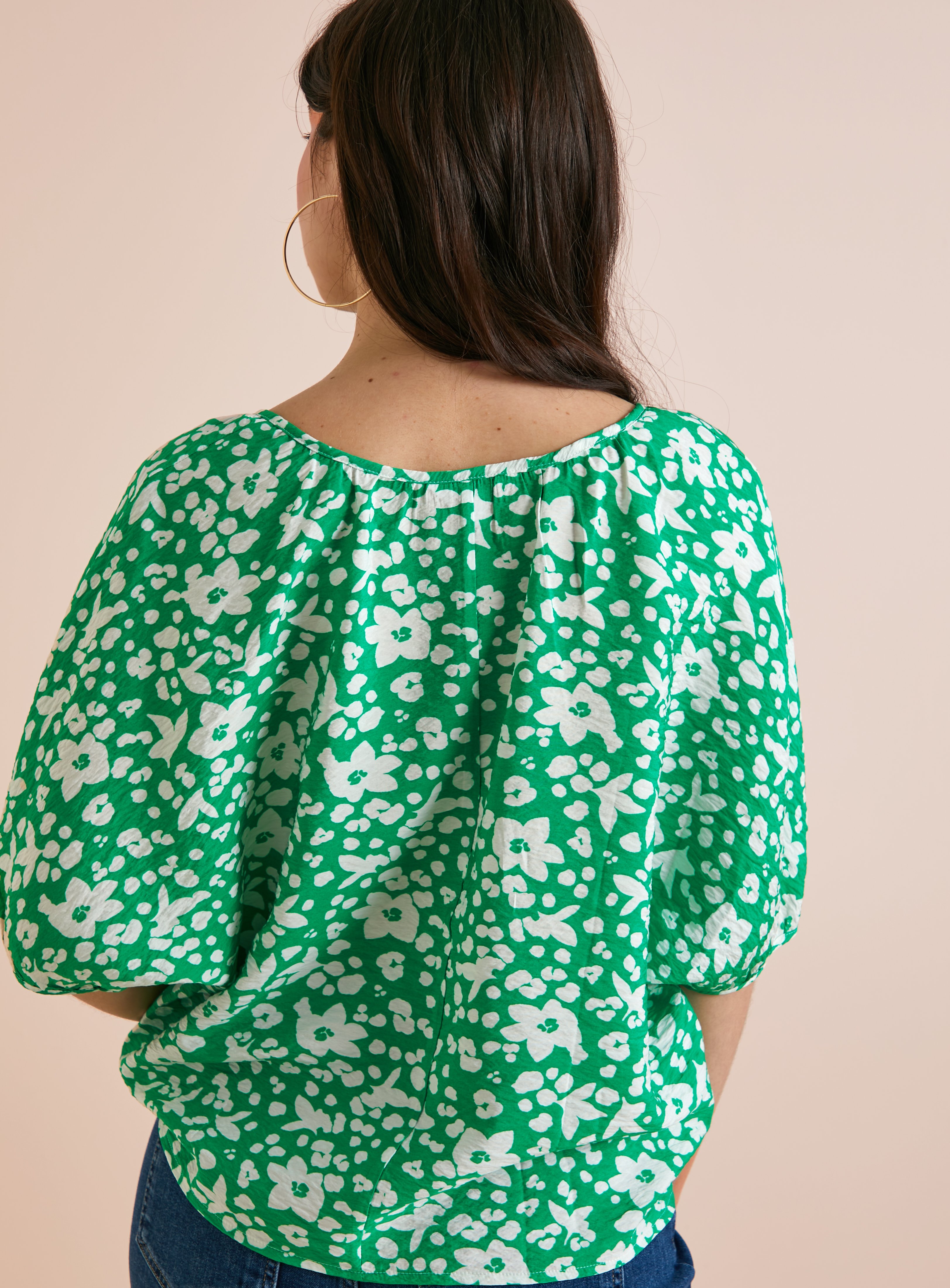 Everbelle Green Dotty Floral Relaxed Woven Top 12 - Image 4 thumbnail